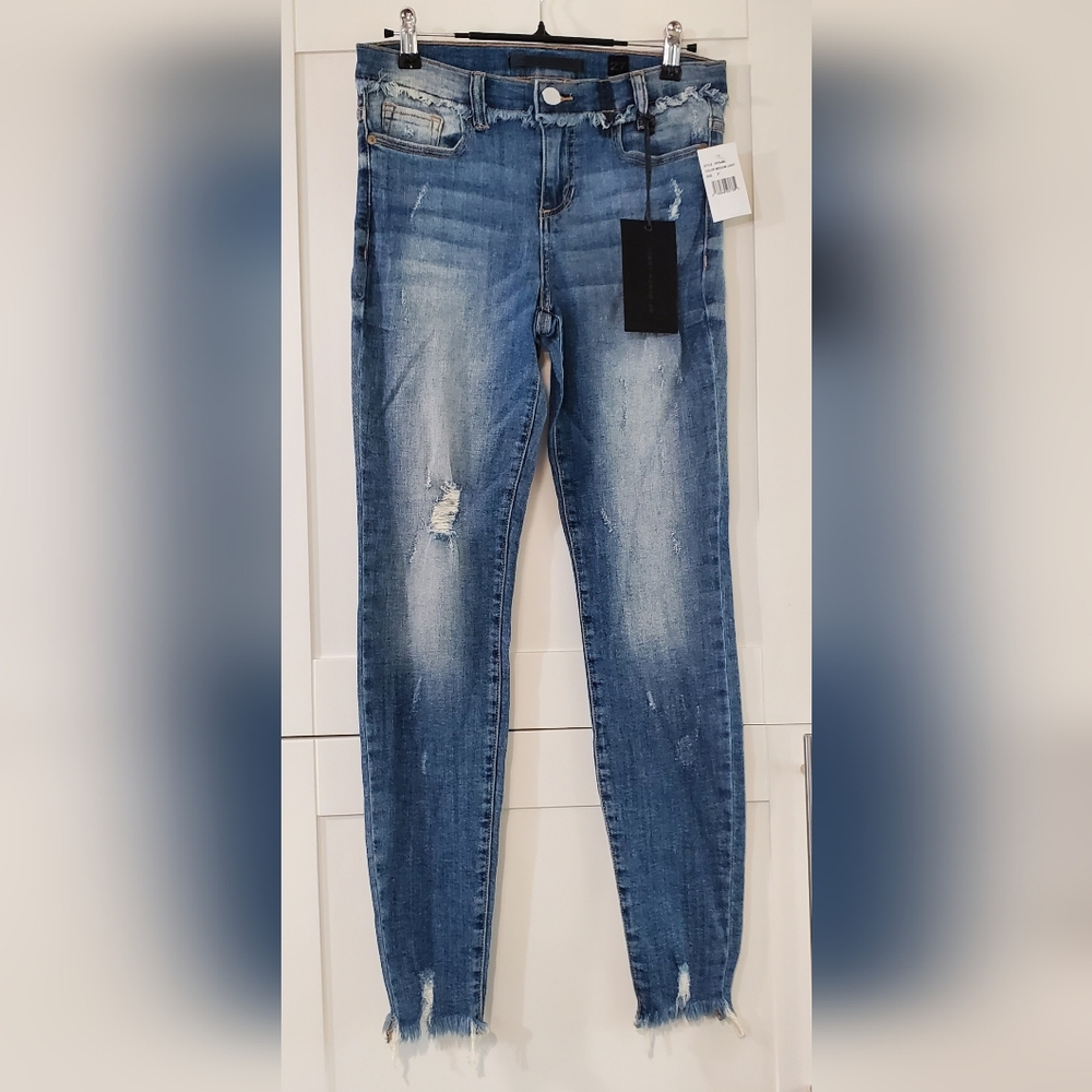 SP Black Label Skinny High Rise Jeans with Natural Fading Sz 27 With Fraying